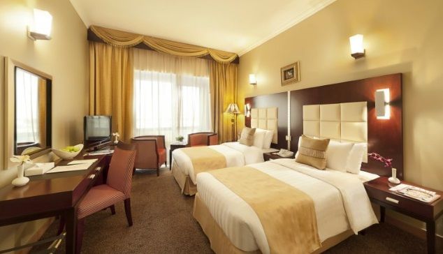 Ewa Hotel Дубай Экстерьер фото