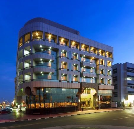 Ewa Hotel Дубай Экстерьер фото